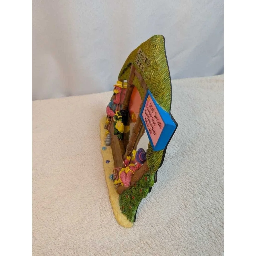 Tropical Flamingo‎ & Frog Tiki Hut Beach Scene Picture Frame Desk Decor